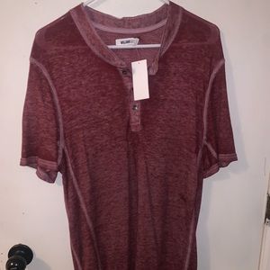 Men’s burgundy polo shirt